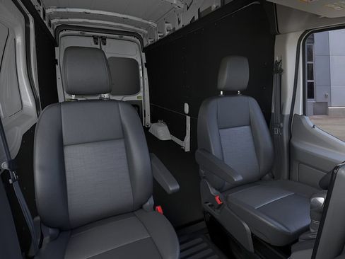 New 2026 Ford Transit 250 148 High Roof RWD image 10