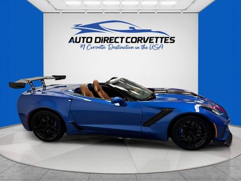 Used 2019 Chevrolet Corvette ZR1 RWD image 7