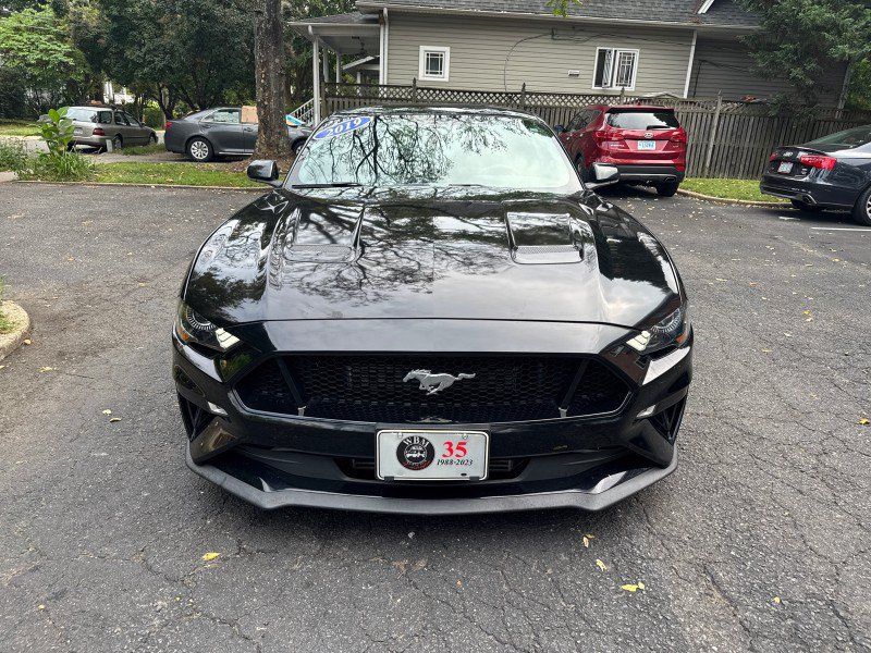 Used 2019 Ford Mustang Premium RWD image 8