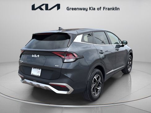 Used 2023 Kia Sportage LX AWD/4WD image 7