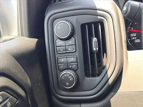 New 2026 Chevrolet Silverado 1500 W/T w/ WT Value Package AWD/4WD image 19