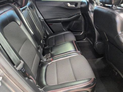 Used 2025 Ford Escape ST-Line image 19