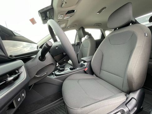 New 2026 Kia K4 FWD image 19