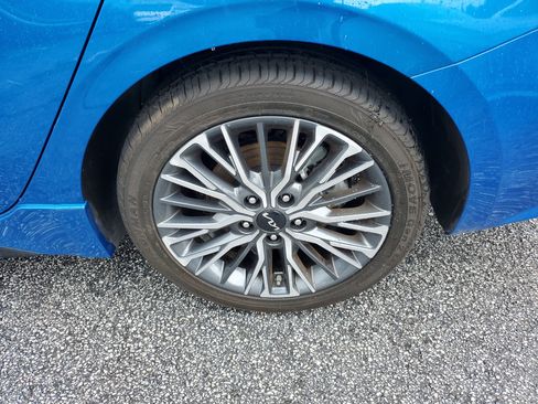 Certified 2023 Kia Forte GT-Line w/ GT-Line Technology Package FWD image 10