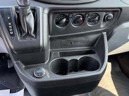 Used 2018 Ford Transit 350 XL image 17