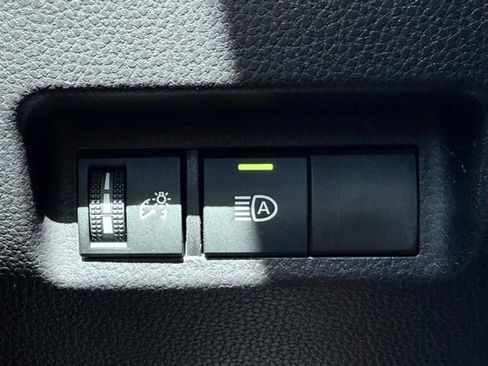 Used 2025 Toyota RAV4 LE FWD image 18
