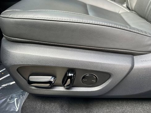 Used 2025 Lexus NX 350 AWD w/ Premium Package image 13