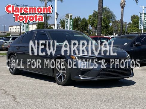 Used 2024 Honda Civic LX image 1
