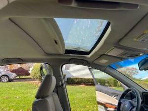 Used 2012 Honda Accord EX-L image 12