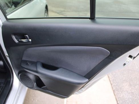 Used 2020 Toyota Prius LE image 24