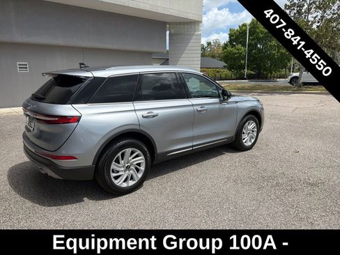 Used 2022 Lincoln Corsair FWD image 2