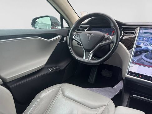 Used 2016 Tesla Model S 60D AWD/4WD image 8