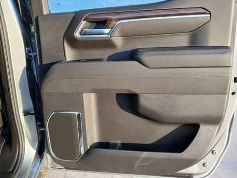 New 2026 GMC Sierra 1500 SLE image 20