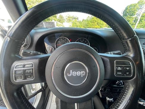 Used 2017 Jeep Wrangler Unlimited Sport w/ Quick Order Package 24S image 24