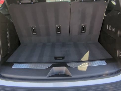 Used 2024 Chevrolet Tahoe RST w/ Luxury Package image 18