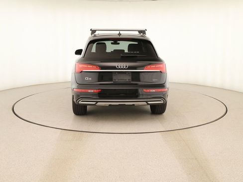 Certified 2023 Audi Q5 2.0T Premium w/ Convenience Package AWD/4WD image 5