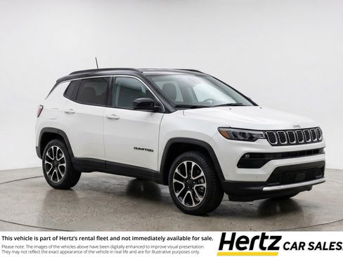 Used 2025 Jeep Compass Trailhawk image 1