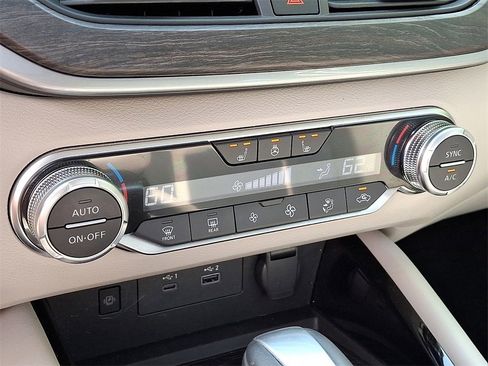 Certified 2024 Nissan Altima 2.5 SL image 17