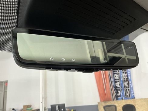 Used 2024 Nissan Armada Platinum w/ Captain's Chairs Package image 9