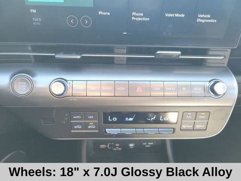 Used 2025 Hyundai Kona SEL image 10