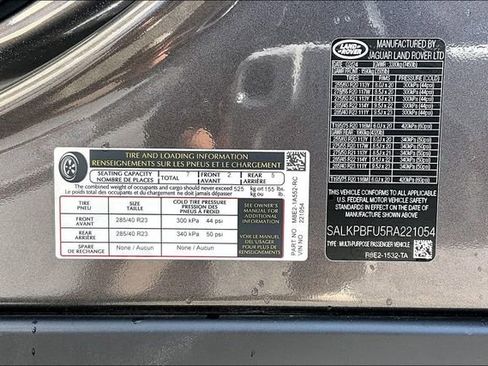 Used 2024 Land Rover Range Rover Long Wheelbase SE image 22