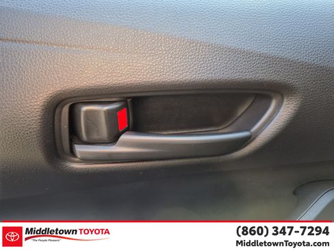 Used 2024 Toyota Corolla LE AWD/4WD image 11