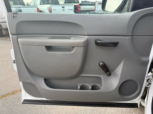 Used 2013 Chevrolet Silverado 1500 W/T AWD/4WD image 14