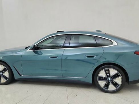 Used 2025 BMW i4 eDrive40 w/ Premium Package image 4