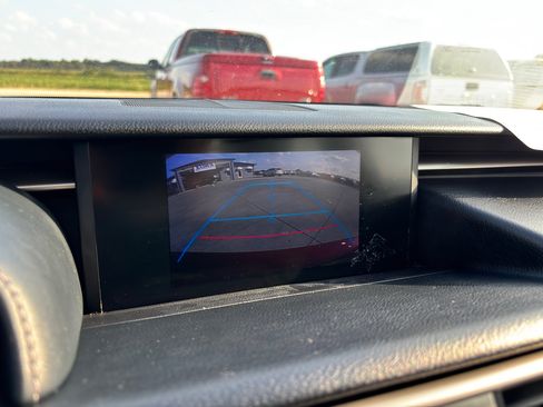 Used 2014 Lexus IS 250 AWD image 16