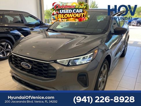 Used 2023 Ford Escape ST-Line w/ Equipment Group 301A FWD image 28
