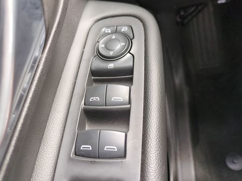 Used 2024 GMC Terrain SLE AWD/4WD image 22