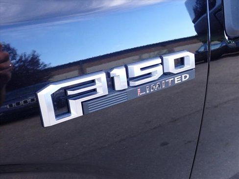 Used 2020 Ford F150 Limited w/ Trailer Tow Package AWD/4WD image 8
