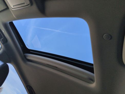 Certified 2023 Honda CR-V EX-L image 12