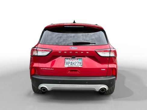 Used 2020 Ford Escape Titanium FWD image 4