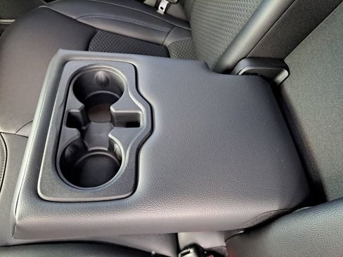 New 2026 Jeep Compass Latitude AWD/4WD image 11