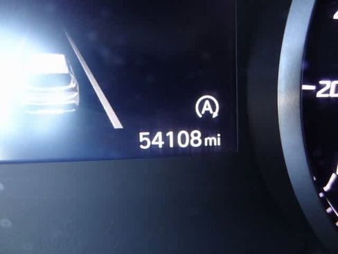 Used 2023 Hyundai Santa Fe SEL image 20