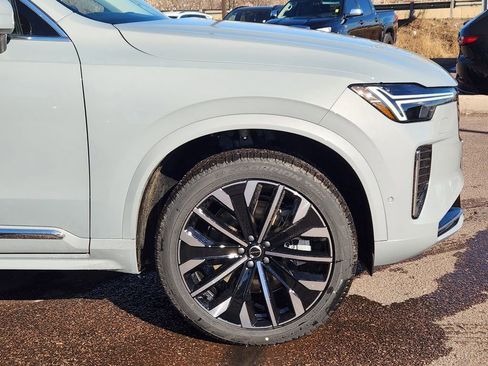 New 2026 Volvo XC90 T8 Ultra w/ Protection Package Premier image 28