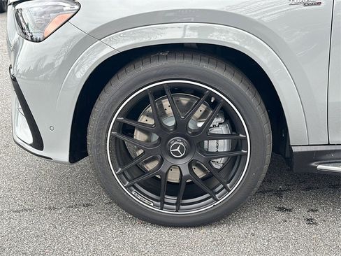 New 2025 Mercedes-Benz GLE 53 AMG 4MATIC Coupe image 12