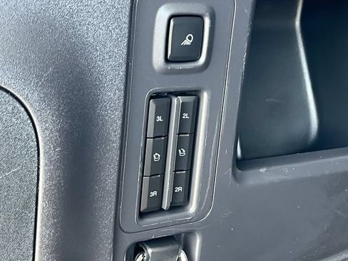 Certified 2025 Ford Expedition Active AWD/4WD image 45