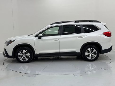 Certified 2023 Subaru Ascent Premium w/ Convenience Package image 2