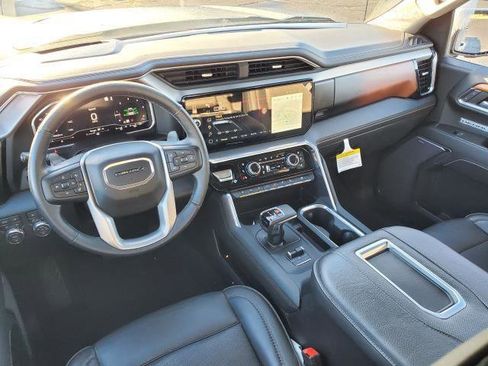 Used 2022 GMC Sierra 1500 Denali w/ Denali Reserve Package image 25