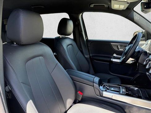 Certified 2025 Mercedes-Benz GLB 250 GLB 250 image 25