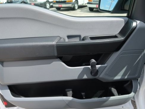 Used 2022 Ford F150 XL RWD image 9