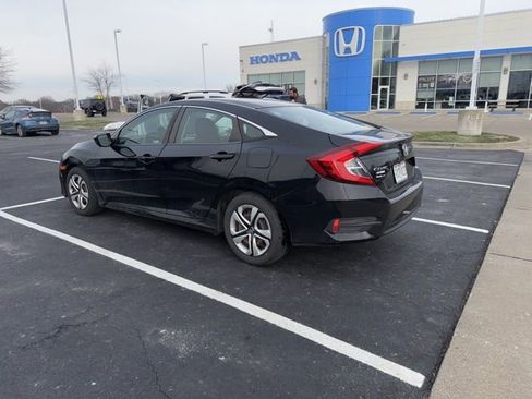 Certified 2018 Honda Civic LX image 11
