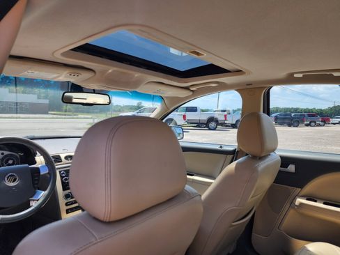 Used 2008 Mercury Sable Premier image 13