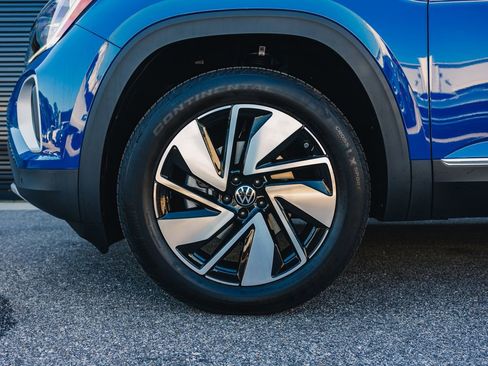 New 2025 Volkswagen Atlas SEL image 19