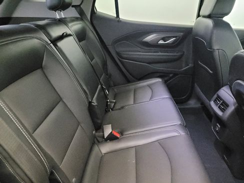 Used 2023 GMC Terrain SLT AWD/4WD image 19