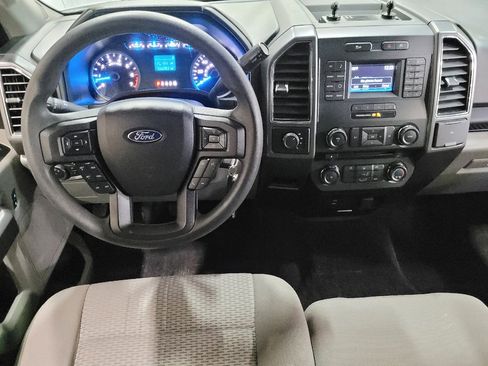 Used 2017 Ford F150 XLT AWD/4WD image 22