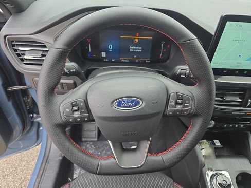 New 2026 Ford Escape ST-Line w/ Tech Pack #1 AWD/4WD image 16