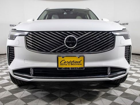 Used 2026 Volvo XC90 T8 Ultra w/ Protection Package Premier AWD/4WD image 3